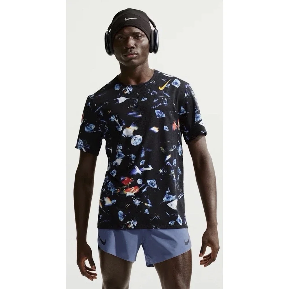 *NEW* Size Medium - Nike AeroSwift Glam Dri-FIT ADV Running Top IH5043-010